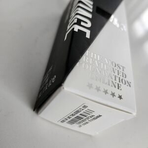 Il Makiage Woke up like this 035 foundation